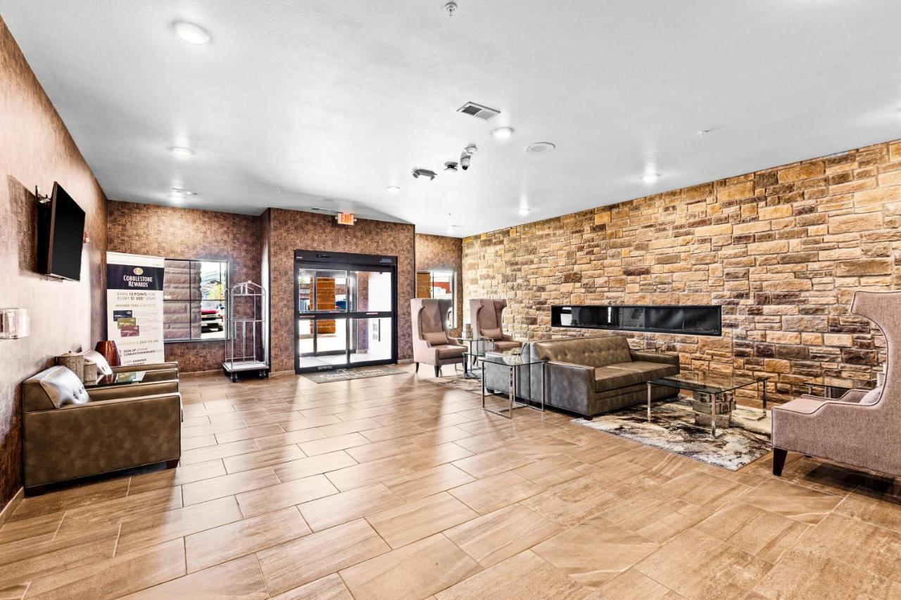 Cobblestone Hotel & Suites - Ottumwa Exterior foto